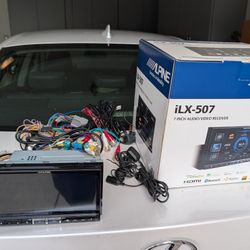 Alpine ILX-507 Radio Screen Head Unit Apple Carplay Android 