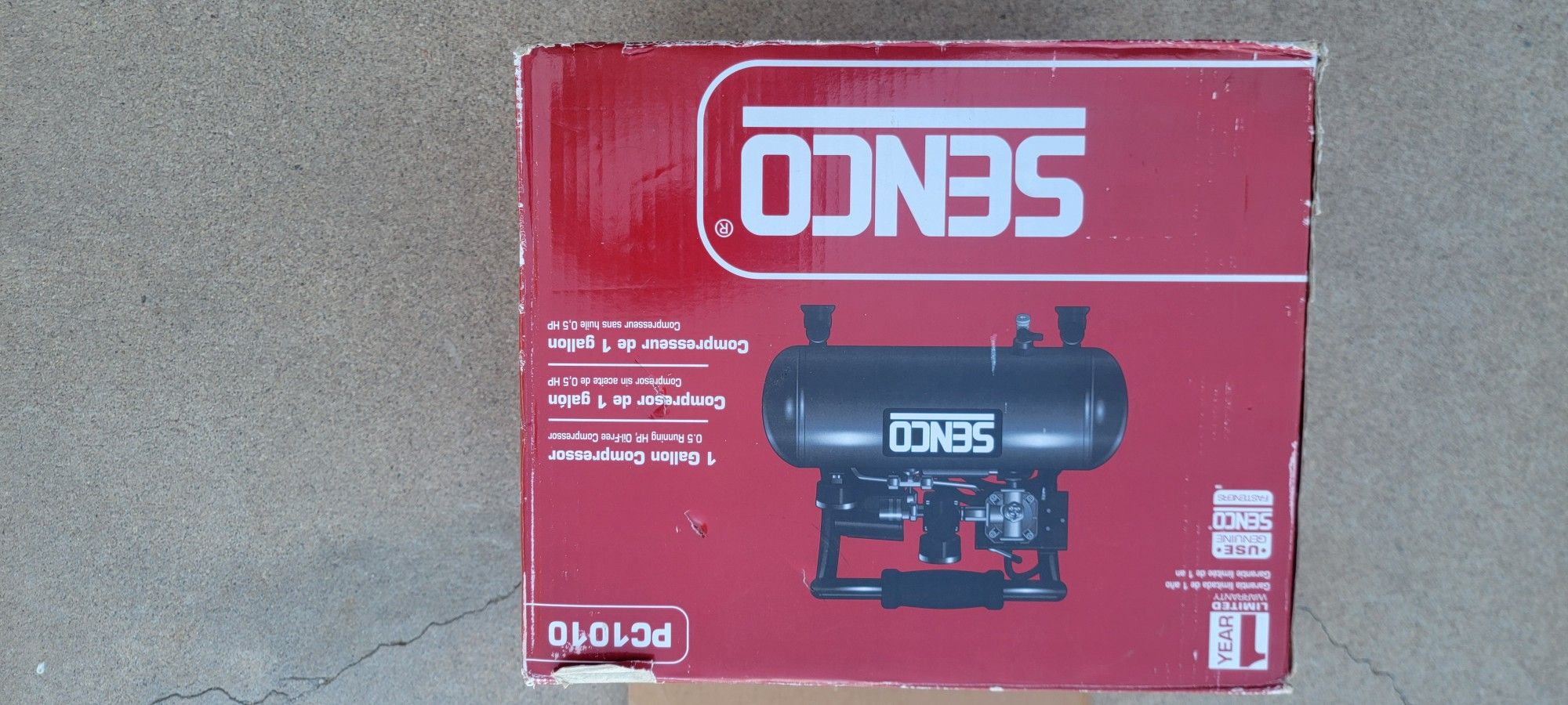 Senco PC1010 Finish Compressor