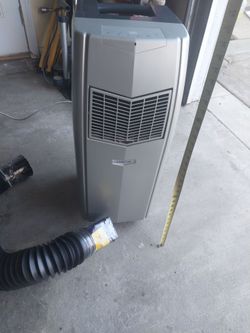 PORTABLE AIR CONDITIONER IN EXCELLENT COLD WORKING CONDITION ONLY MISSING WINDOW HOSE
