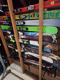 Large selection of skis