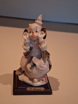 Giuseppe Armani sculpture clawn