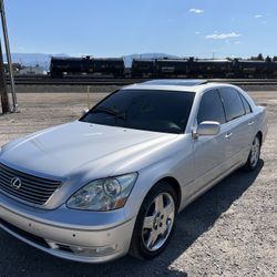 2005 Lexus LS430 