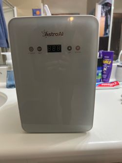 Mini fridge