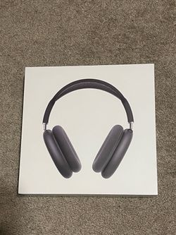 “Midnight” Airpod Pro Max w/ USB-C