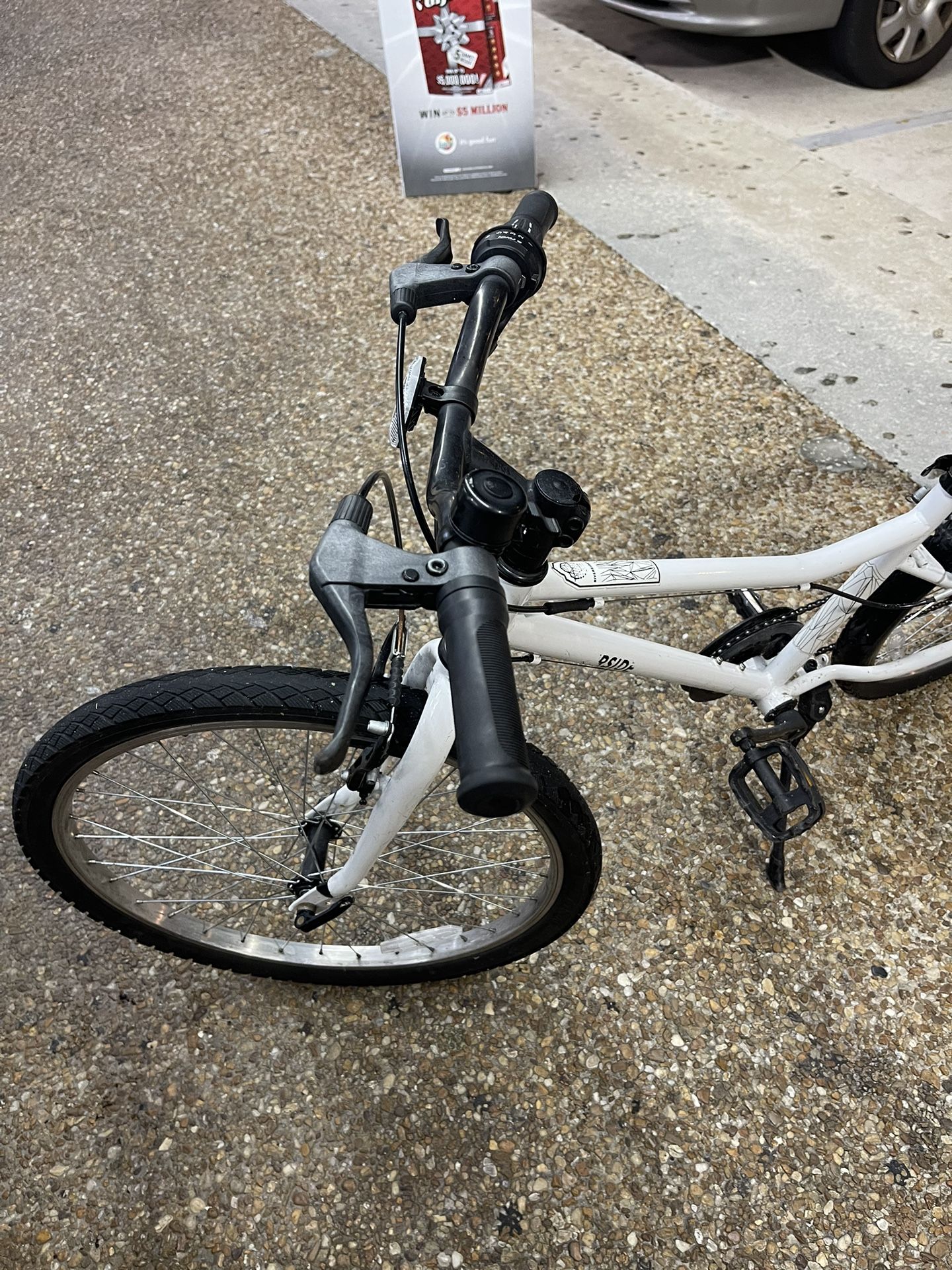 Bicycle 24” 6 Speed