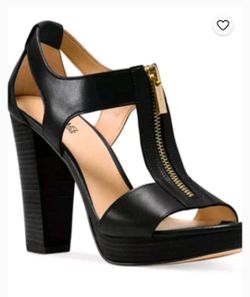 Michael kors shoes size 8