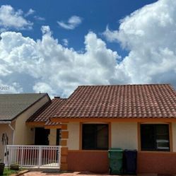 Casa Miami 144 Ave Sw 50 St 33175