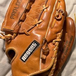Regent Big Man II Glove.