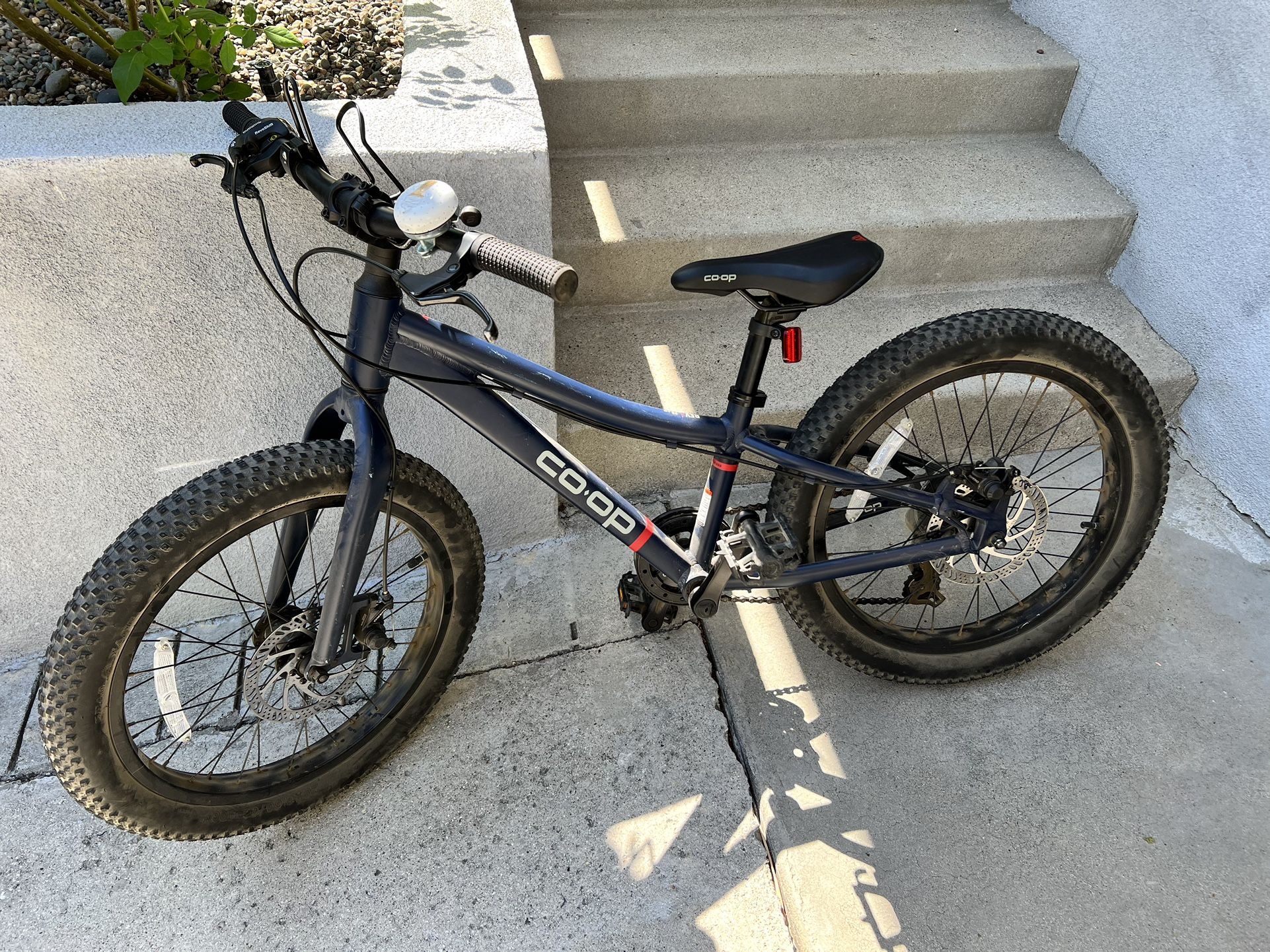 REI Co-op Kids Bike 20” 6-speed Lightly Used