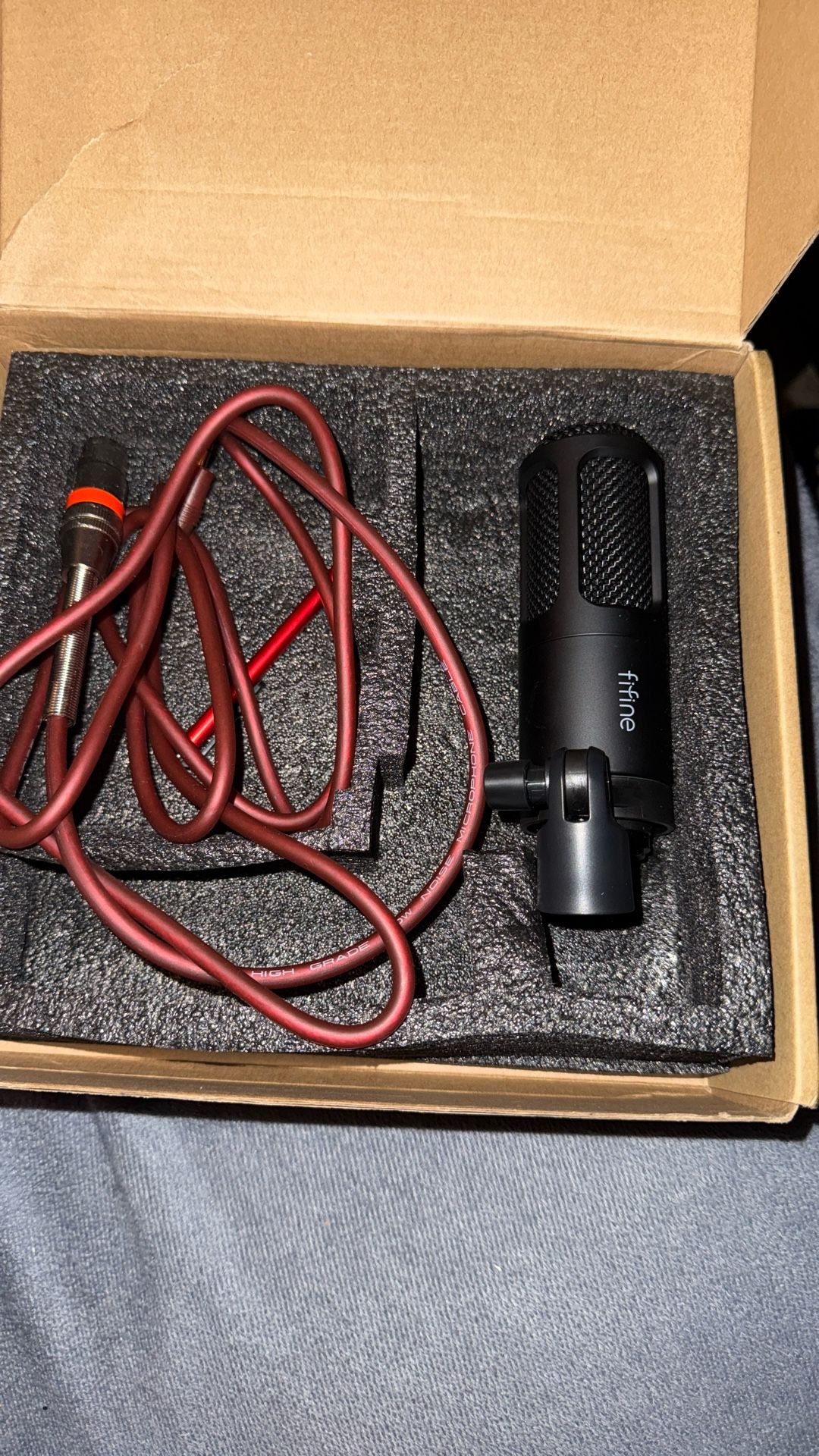 Brand New Fifine Xlr Microphone Comes With Chord