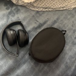 Wireless Black Beats Solo3