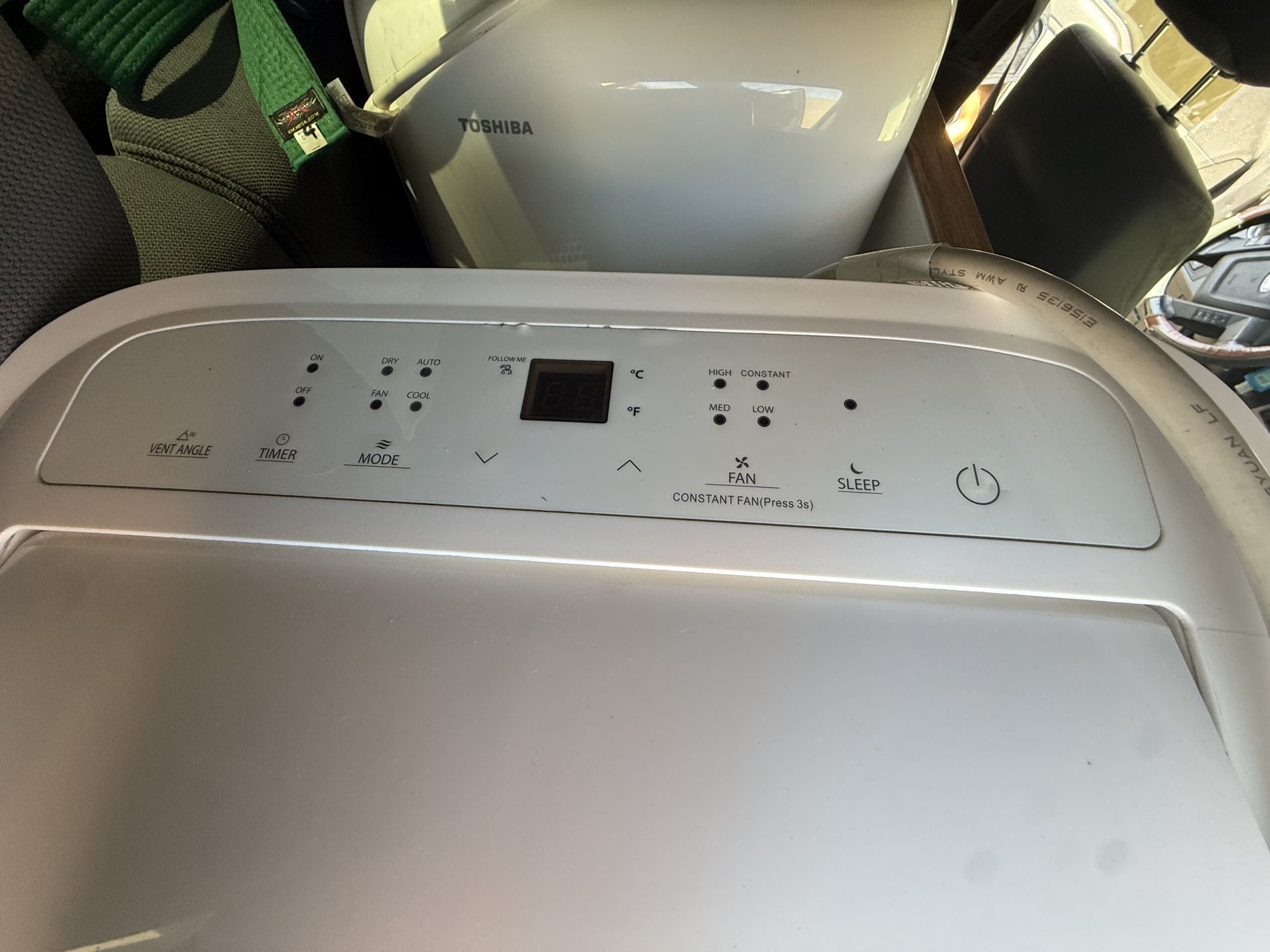Toshiba Portable Ac Unit 7000 BTU 300sqft