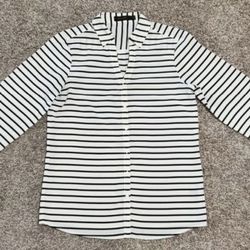 Women's The Limited Button Front Shirt Blouse Size XS White Black Striped