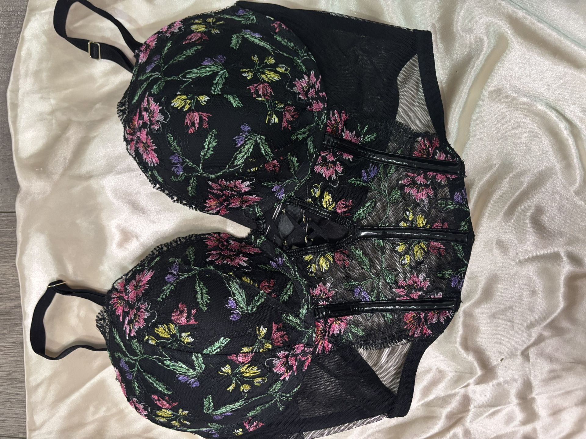 Victoria Secret Bra