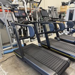 Technogym Skillrun Treadmill, Skill run commercial treadmill, top of the line treadmill