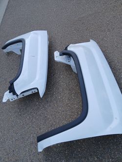 2018 GMC Sierra Fenders