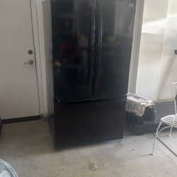 Refrigerator Kenmore 