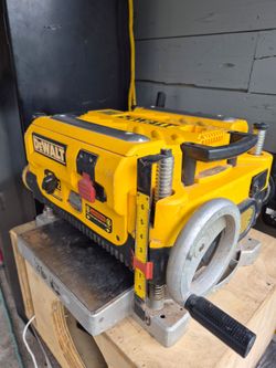 Dewalt planer