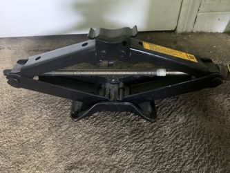 Big Heavy Duty Jack For Truck $10 FIRM
