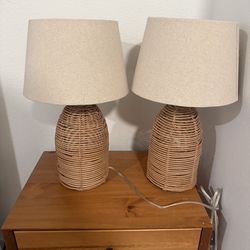 Beige Linen night stand lamps.