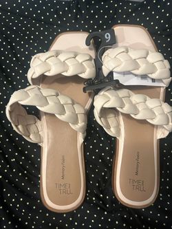 New Time and Tru Women's Braided Two Band Sandals Size-9. Color Cream / Ivory OBO 