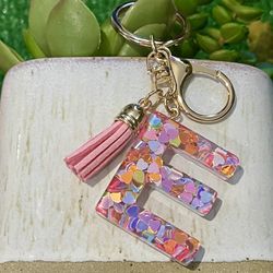 New Letter Alphabet Keychain Crystal Resin  (Nuevo).  NO TRADES.   NO SHIPPING.  (EAST PALMDALE)