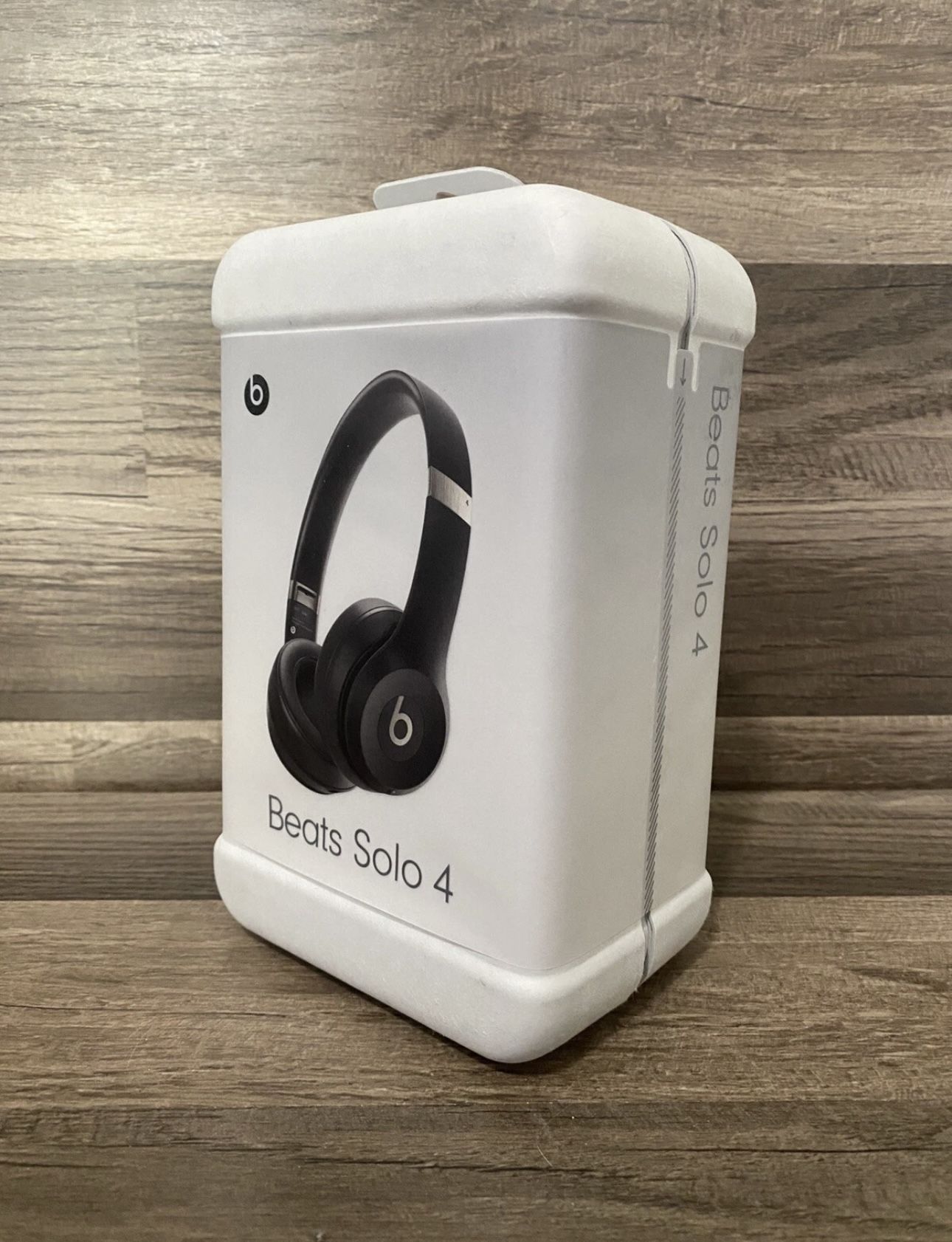 Beats Studio 4