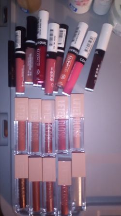 Lipsticks Lot