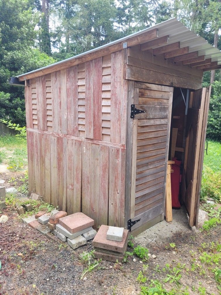 Shed Or Potential Chicken Coop