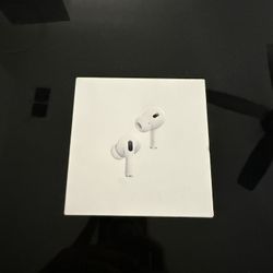 AirPods 2 Generatión Pro with Magsafe Charging Case