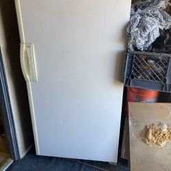 Kenmore freezer 16 cubic feet