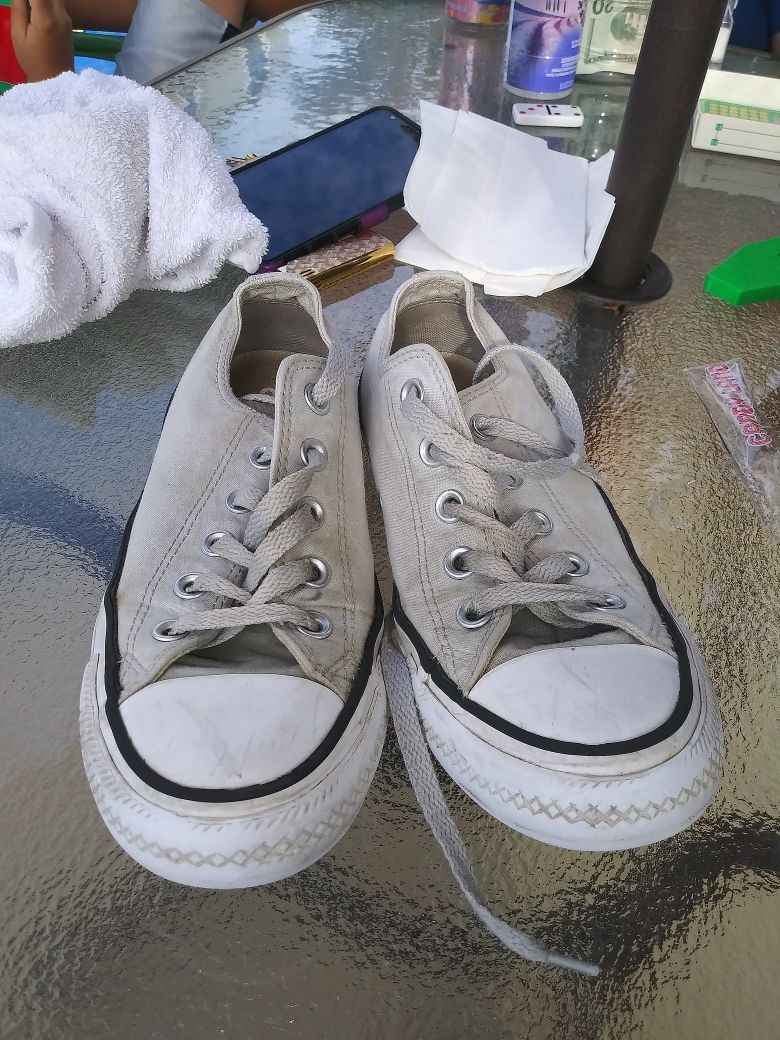 Chuck taylor converse