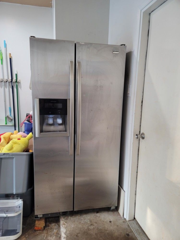 Samsung Refrigerator