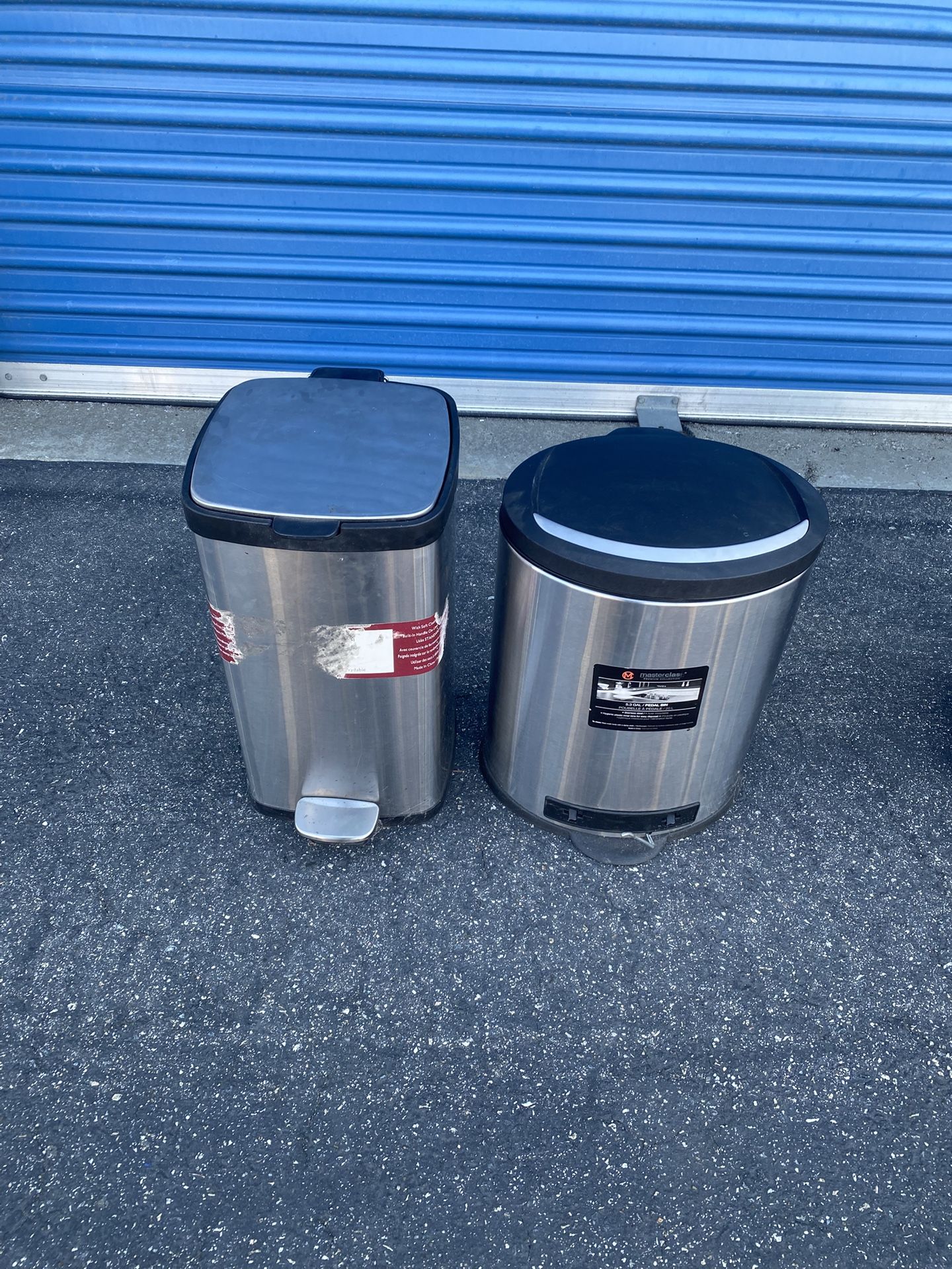 2 Small Trash Cans Used