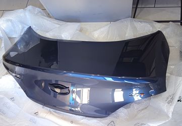 2010–2016 Hyundai Genesis Coupe 2.0T Trunk Lid – Excellent Condition