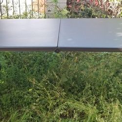 OUTDOOR FOLDING TABLE 