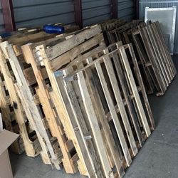 Free Pallets! Located At Prime Storage In Snelleville