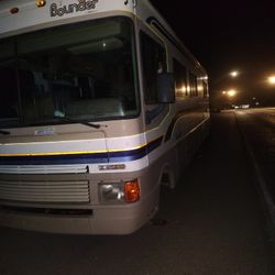 1997 Fleetwood Bounder 34ft Motorhome 454 Efi