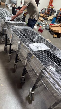 2 Expandable Gravity Skatewheel Conveyors