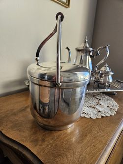 1940's Vintage Ice Bucket!