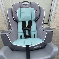 GRACO EXTEND 2FIT CONVERTIBLE