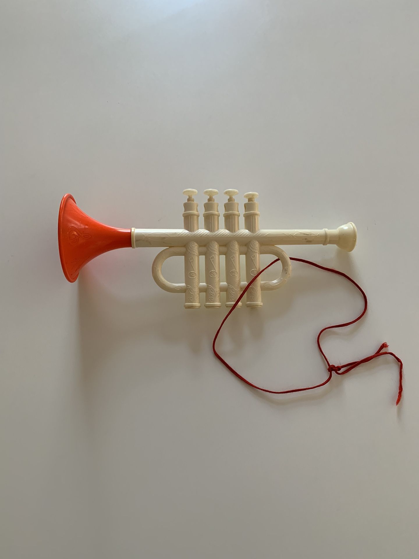 Vintage TOY PLASTIC BUGLE by Proll Toys—Toy Musical Instrument WORKS