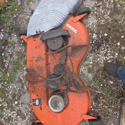 ((READ AD))(($200 EACH))((46" DECK Husqvarna/Arians/craftsman/poulan)) Riding Mower 