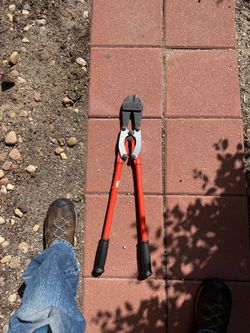 Heavy Duty Bolt Cutters