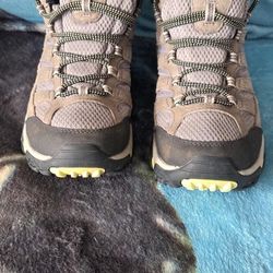 Merrill Moab Hiking Boot