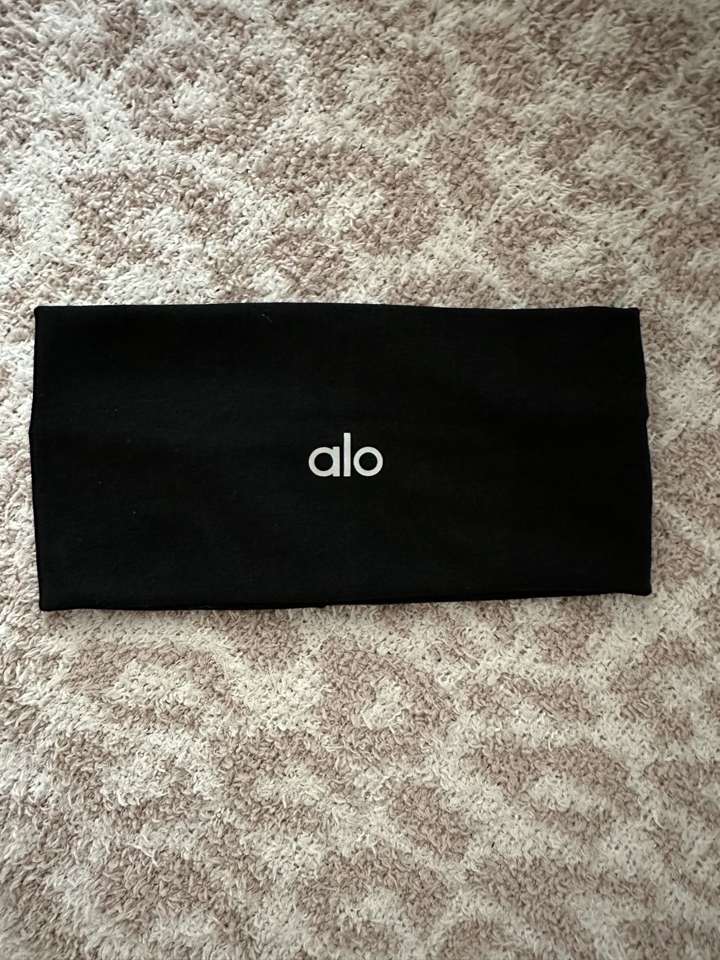 Alo Headband $15 EACH **READ DESCRIPTION**