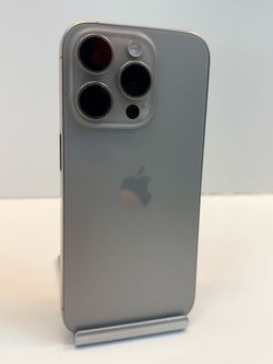 Apple iPhone 15 PRO 128gb. ( Fully Unlocked Phone )