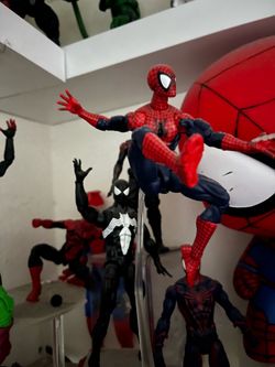 Marcel legends maximum  Spiderman