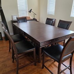 Expandable Dining Table + 6 Chairs