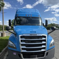 2019 Freightliner CASCADIA